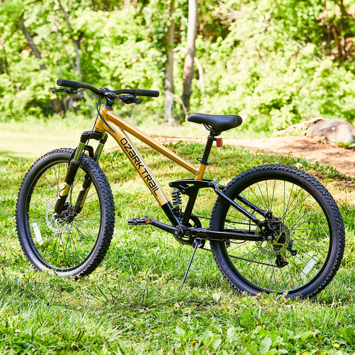 24 Ozark Trail FS.1 Epictrail Vélo tout-terrain à suspension intégrale, Pour adolescents et adultes, Tailles entre 4'6-5'6, Argent