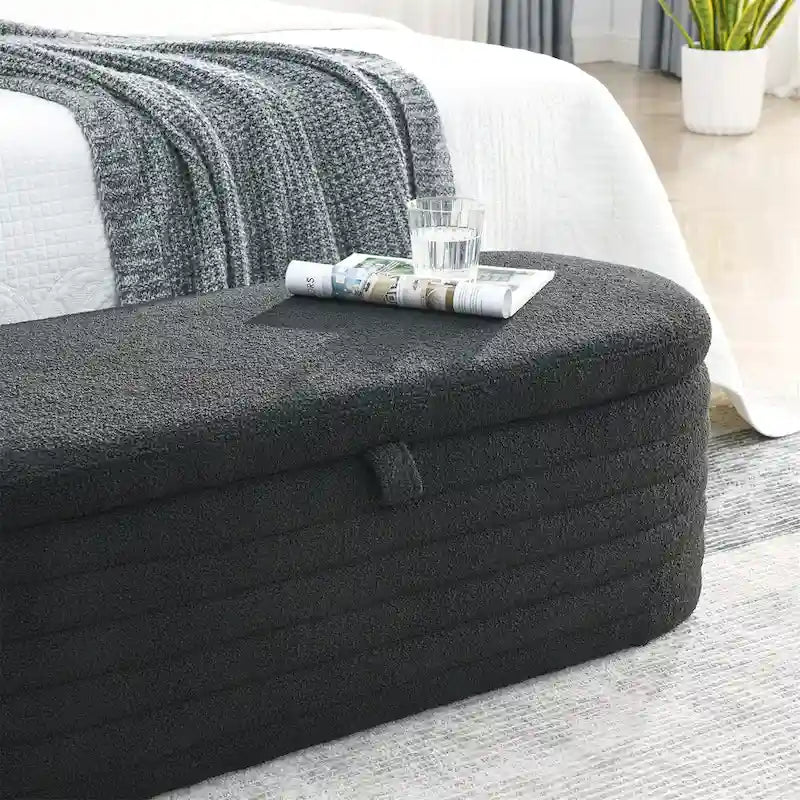 Banc de rangement avec charnière de sécurité