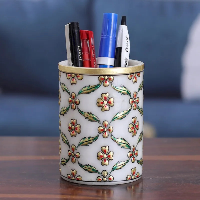 Porte-stylo en maille marbrée fait main