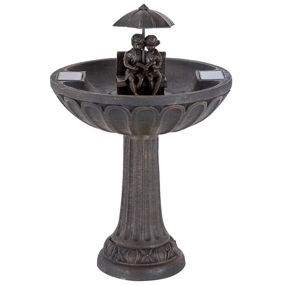 Parasol solaire intelligent, fontaine d'eau de jardin solaire, garçon et fille lisant sur un banc