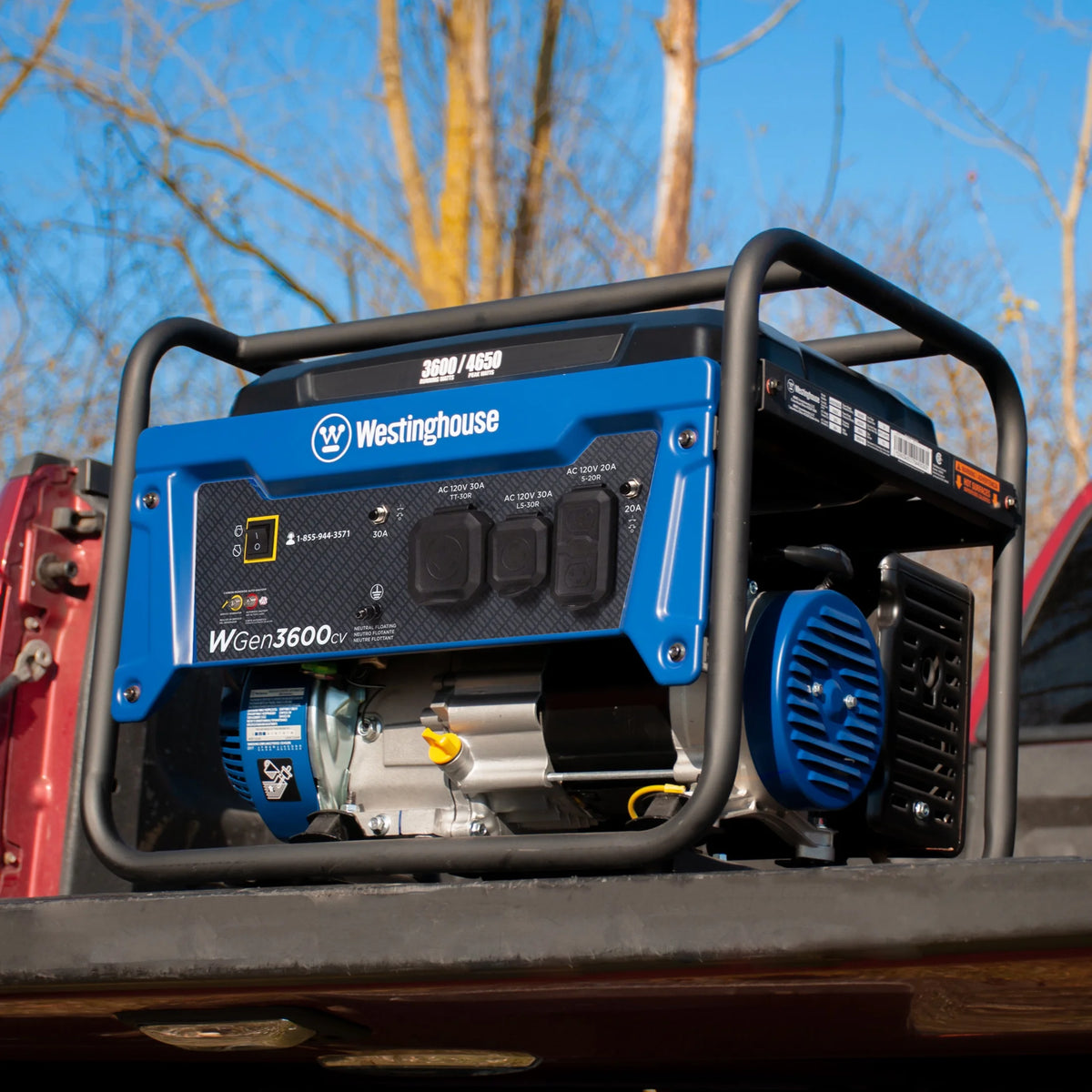 Groupe électrogène à essence portable Westinghouse 4650 de 4650 W, démarrage manuel, prise compatible camping-car, détecteur de CO