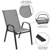 Lot de 5 chaises d’extérieur empilables BizChair noires avec matériau Flex Comfort et structure en métal